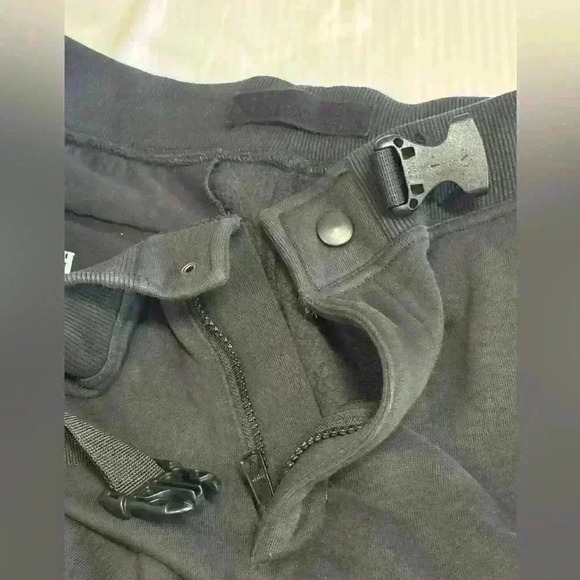 Duluth Trading Co Men’s Utility Cargo Rugged Sweatpants 38 Outdoor Workwear Belt - Picture 9 of 13